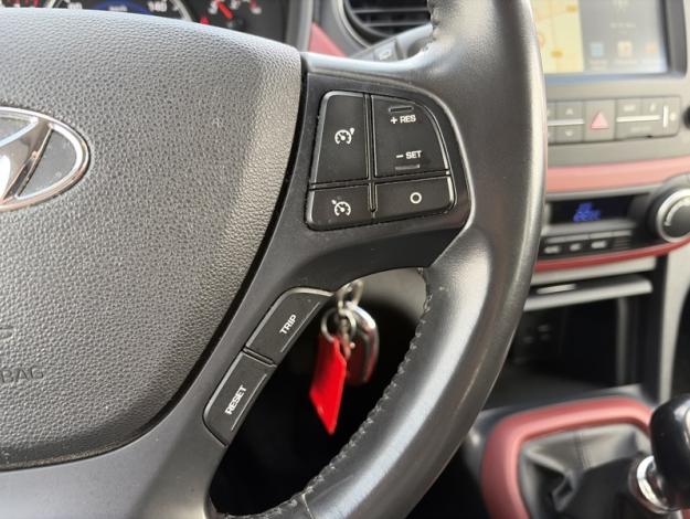 HYUNDAI i10 1.2 87 ch  Creative  