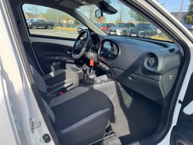 TOYOTA Aygo X 1.0 VVT-i 72 Dynamic  