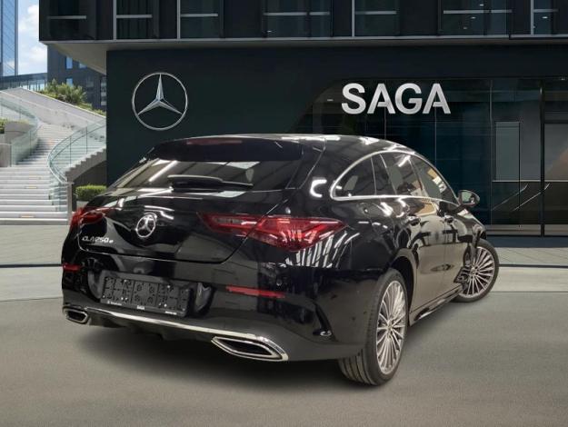 MERCEDES-BENZ CLA 250 e Shooting Brake AMG Line Pano  