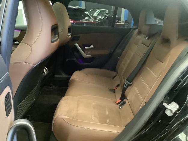 MERCEDES-BENZ CLA 250 e Shooting Brake AMG Line Pano  