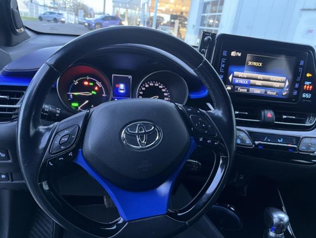 TOYOTA C-HR 1.8 HYBRIDE 122 GRAPHIC  