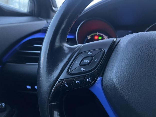 TOYOTA C-HR 1.8 HYBRIDE 122 GRAPHIC  