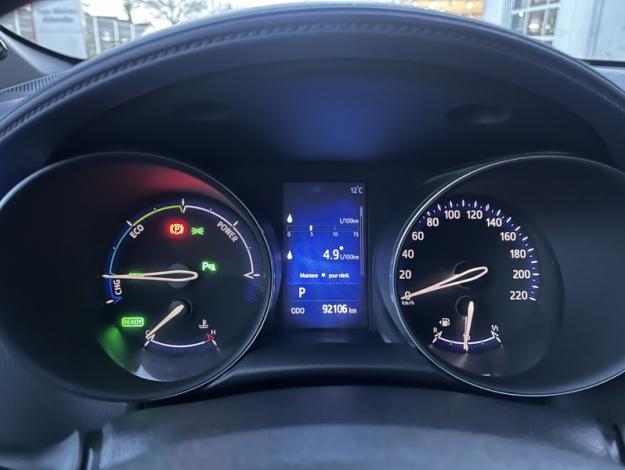 TOYOTA C-HR 1.8 HYBRIDE 122 GRAPHIC  