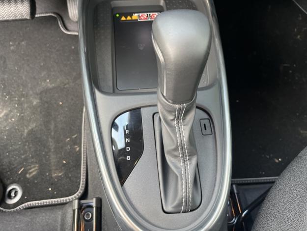 TOYOTA Aygo X Hybride 116h GR Sport  AYGO X CROSSOVER 116H GR SPORT JBL VD MC26