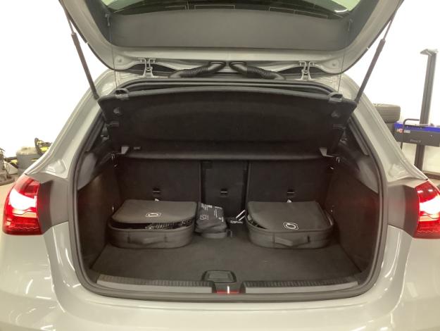 MERCEDES-BENZ A-Klasse A 250 e