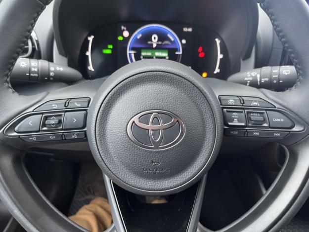 TOYOTA Yaris Hybrid Design  1.5 116 ch 