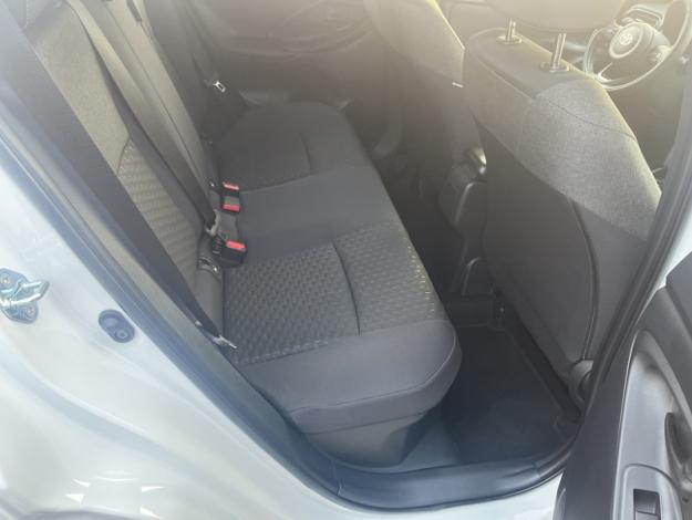 TOYOTA Yaris Cross Hybrid 2WD Design   