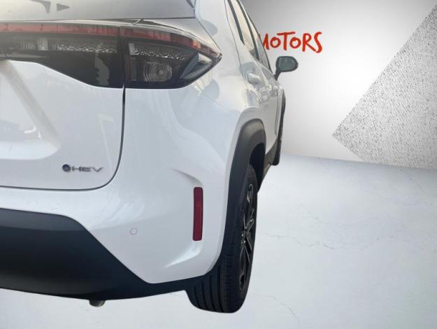 TOYOTA Yaris Cross Hybrid 2WD Design   