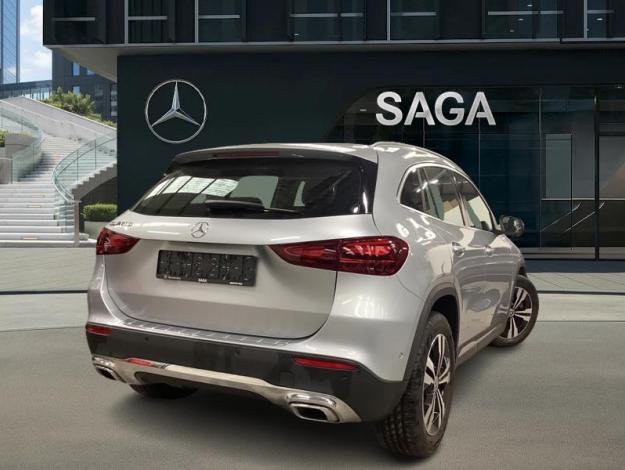 MERCEDES-BENZ GLA-Klasse GLA 180 Off-Roader
