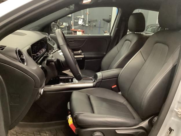 MERCEDES-BENZ GLA-Klasse GLA 180 Off-Roader