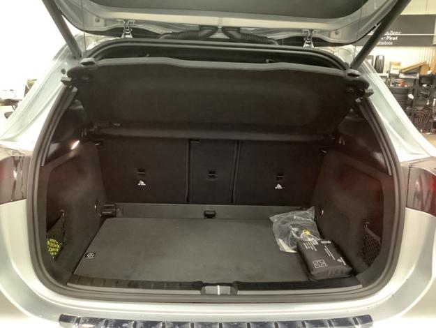 MERCEDES-BENZ GLA-Klasse GLA 180 Off-Roader