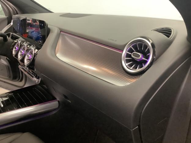 MERCEDES-BENZ GLA 200 d Luxury Line  