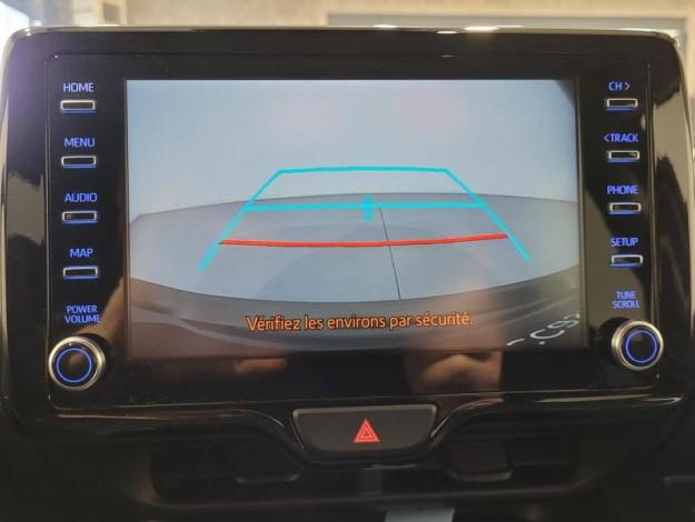 TOYOTA Yaris Design 120   