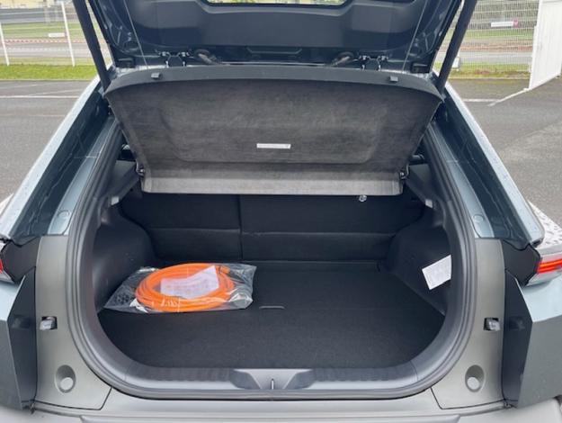 TOYOTA C-HR Design Grande Autonomie 77 kWh 224ch  C HR+ GRANDE AUTONOMIE DESIGN 77kWh