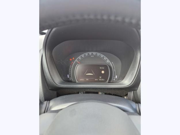 TOYOTA Aygo X 1.0 VVT-i 72 Design   