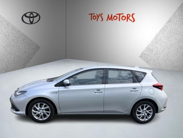TOYOTA Auris Hybride 136h Dynamic  