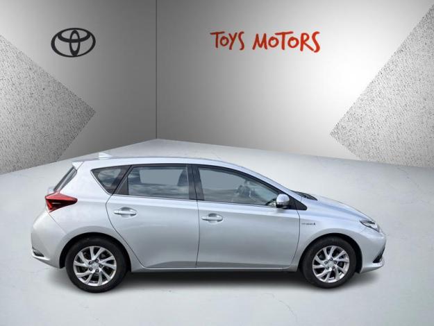 TOYOTA Auris Hybride 136h Dynamic  