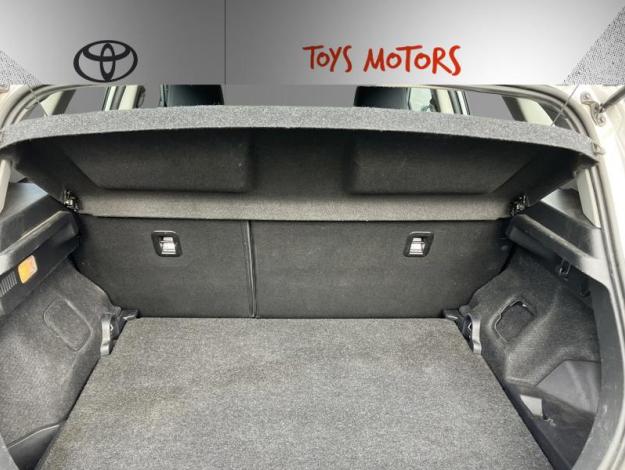 TOYOTA Auris Hybride 136h Dynamic  