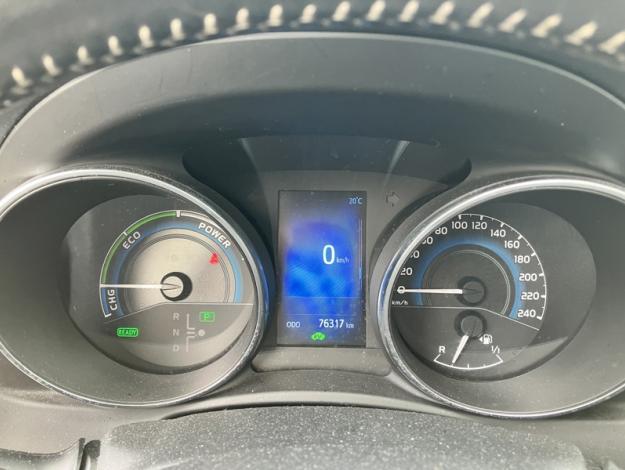 TOYOTA Auris Hybride 136h Dynamic  