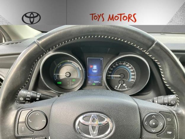 TOYOTA Auris Hybride 136h Dynamic  