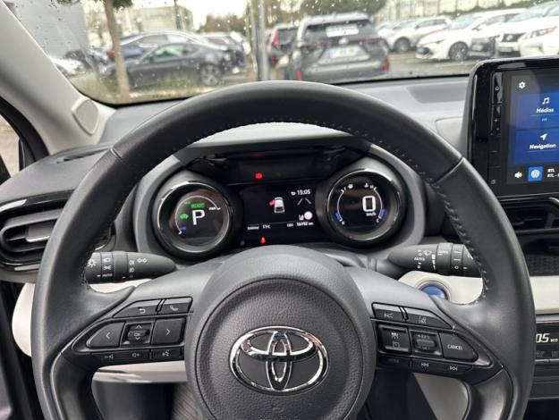 TOYOTA Yaris Hybride 116h ICONIC MY22  1.5 116 ch 