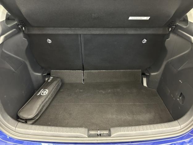 TOYOTA Yaris Hybride 116h Design  