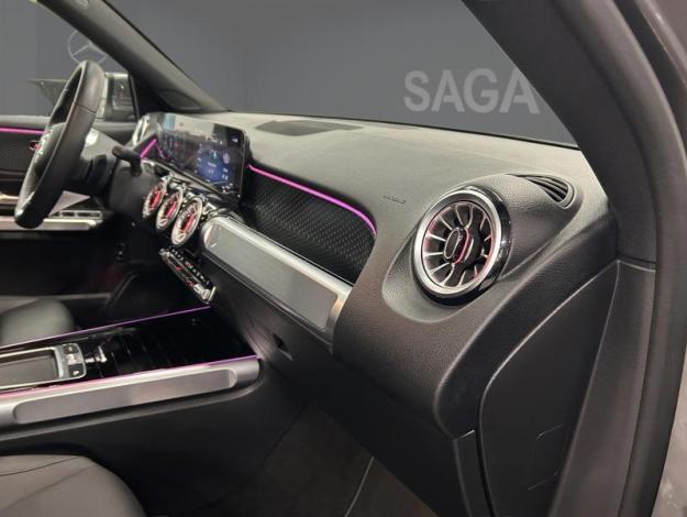 MERCEDES-BENZ GLB 180 d Luxury Line 7 places Facelift   