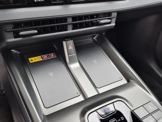 TOYOTA C-HR Design Grande Autonomie 77 kWh 224ch  C HR+ GRANDE AUTONOMIE DESIGN 77kWh