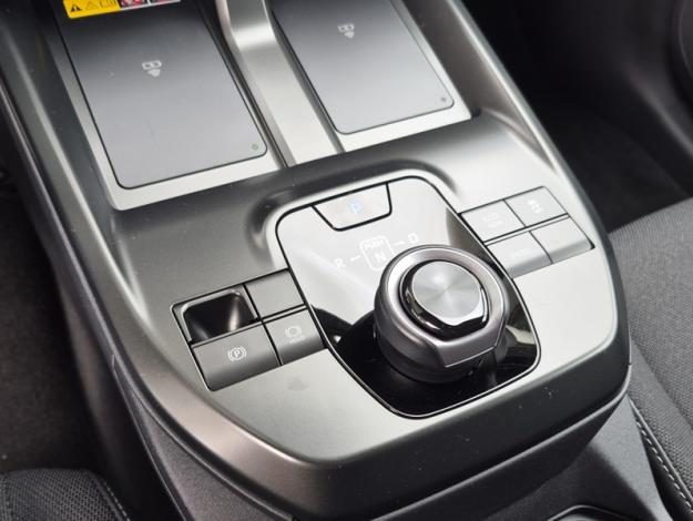 TOYOTA C-HR Design Grande Autonomie 77 kWh 224ch  C HR+ GRANDE AUTONOMIE DESIGN 77kWh