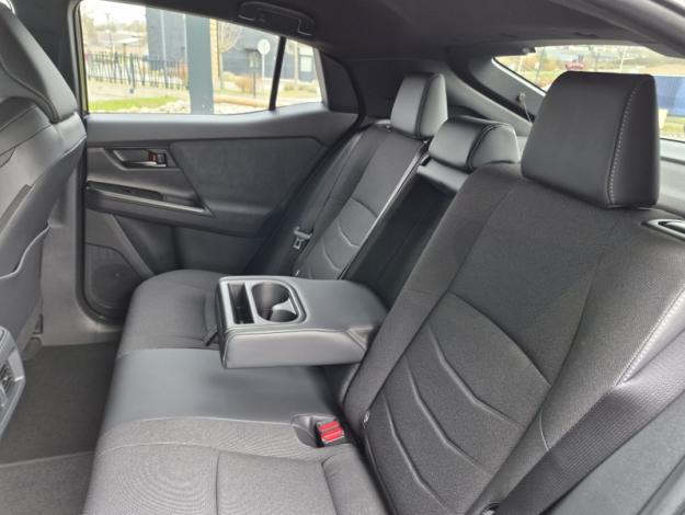 TOYOTA C-HR Design Grande Autonomie 77 kWh 224ch  C HR+ GRANDE AUTONOMIE DESIGN 77kWh