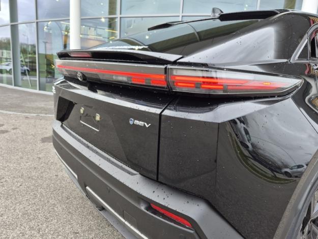 TOYOTA C-HR Design Grande Autonomie 77 kWh 224ch  C HR+ GRANDE AUTONOMIE DESIGN 77kWh