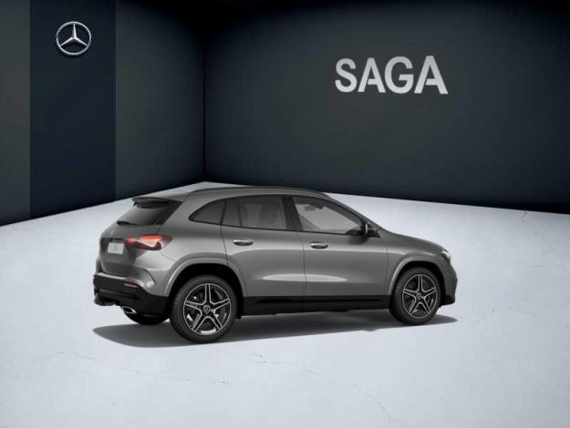 MERCEDES-BENZ GLA 180 Star Edition  