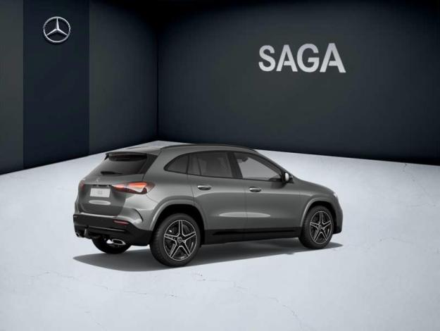 MERCEDES-BENZ GLA 180 Star Edition  