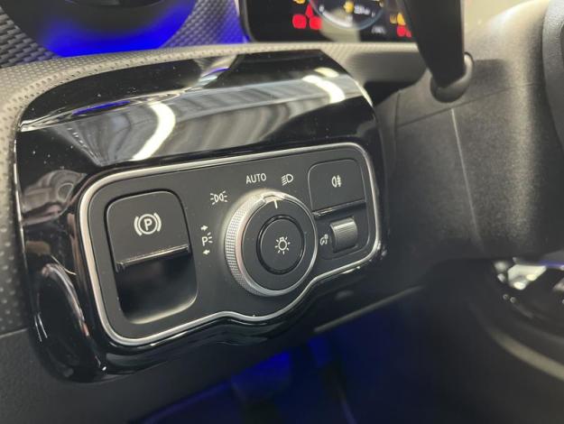 MERCEDES-BENZ CLA CLA 200d Shooting Brake (12/23)