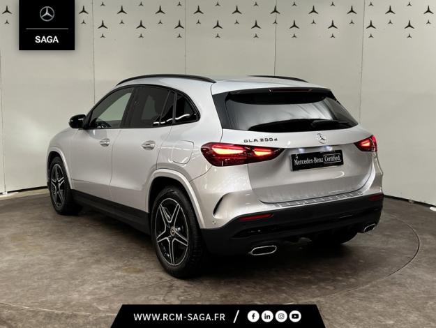 MERCEDES-BENZ GLA 200 d AMG Line  