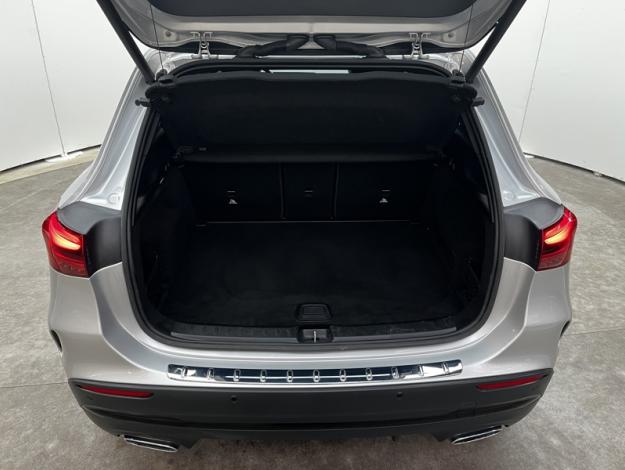 MERCEDES-BENZ GLA 200 d AMG Line  