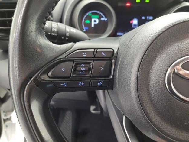 TOYOTA Yaris Hybride 116h Design  