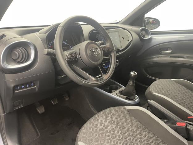 TOYOTA Aygo X 1.0 72 Design  