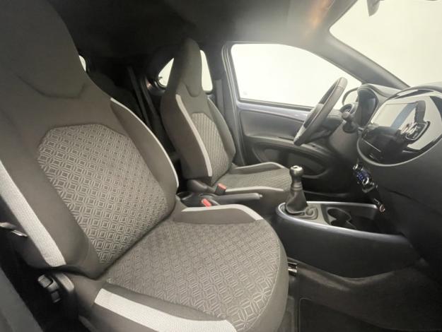 TOYOTA Aygo X 1.0 72 Design  