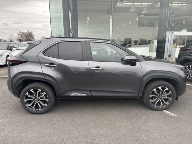 TOYOTA Yaris Cross Hybrid 2WD Design pack cargo   