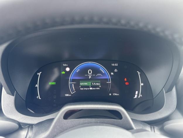 TOYOTA Yaris Cross Hybrid 2WD Design pack cargo   