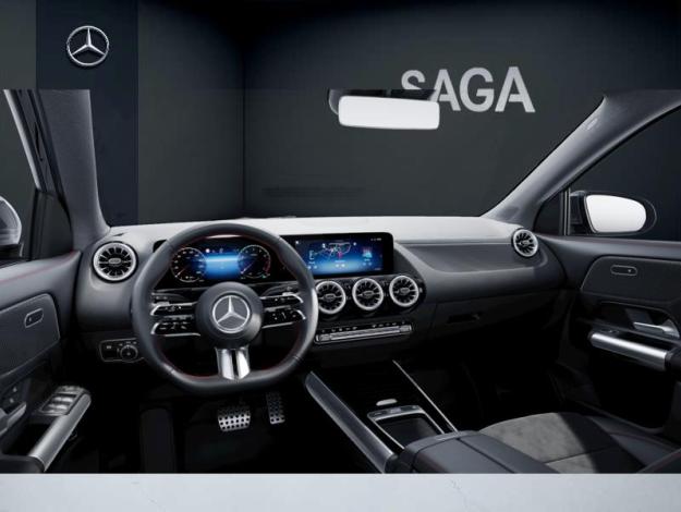 MERCEDES-BENZ GLA 180 Star Edition  