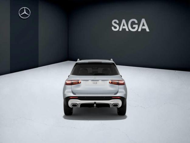 MERCEDES-BENZ GLB 180 Cyber Edition  