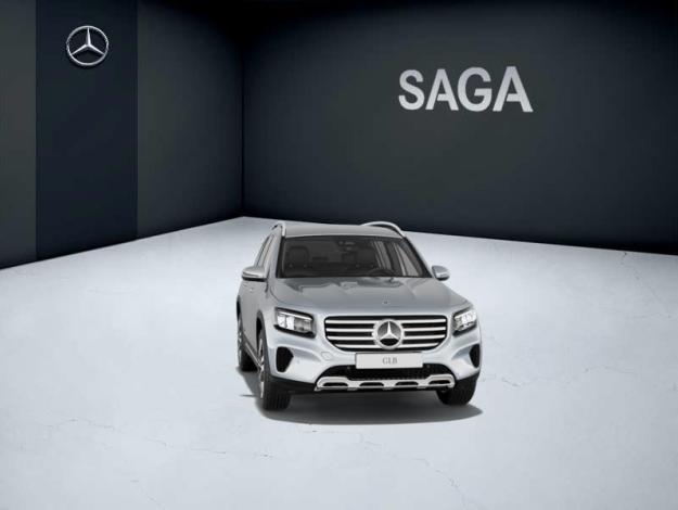 MERCEDES-BENZ GLB 180 Cyber Edition  