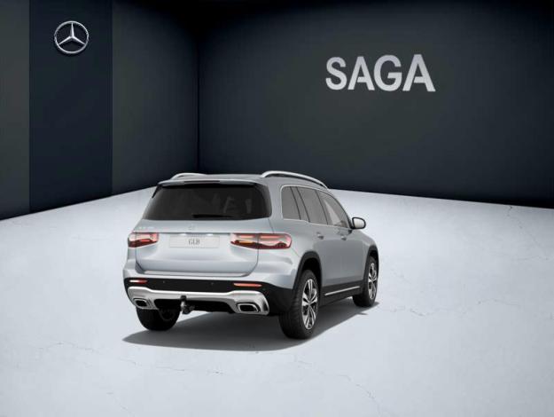 MERCEDES-BENZ GLB 180 Cyber Edition  