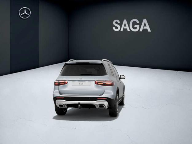 MERCEDES-BENZ GLB 180 Cyber Edition  