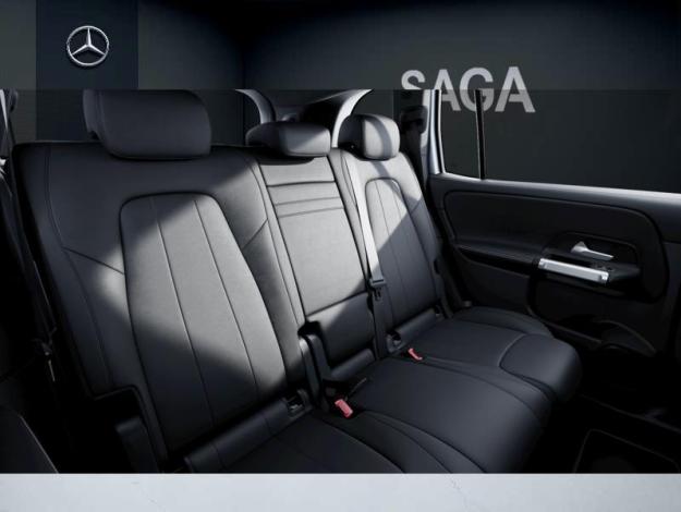 MERCEDES-BENZ GLB 180 Cyber Edition  