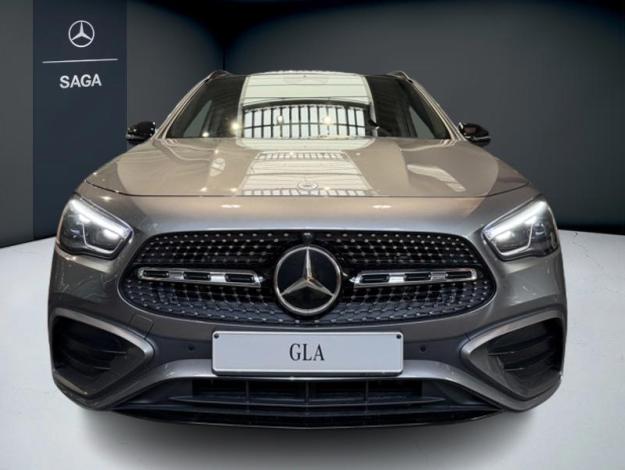MERCEDES-BENZ GLA-Klasse GLA 180 Off-Roader