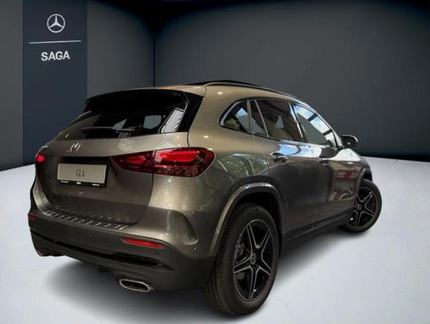 MERCEDES-BENZ GLA-Klasse GLA 180 Off-Roader