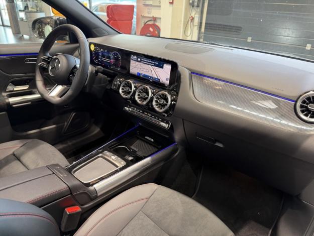 MERCEDES-BENZ GLA-Klasse GLA 180 Off-Roader